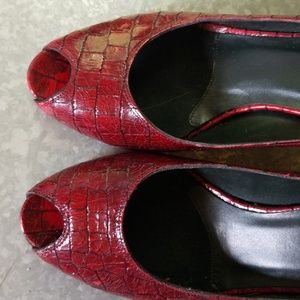 Donald J. Pliner Shoes - Donald J Pliner Couture Red Croc Embossed Heels Donald J. Pliner Shoes - Donald J Pliner Couture Red Croc Embossed Heels